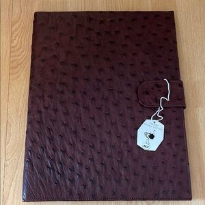 Elegant Burgundy Leather Executive Portfolio